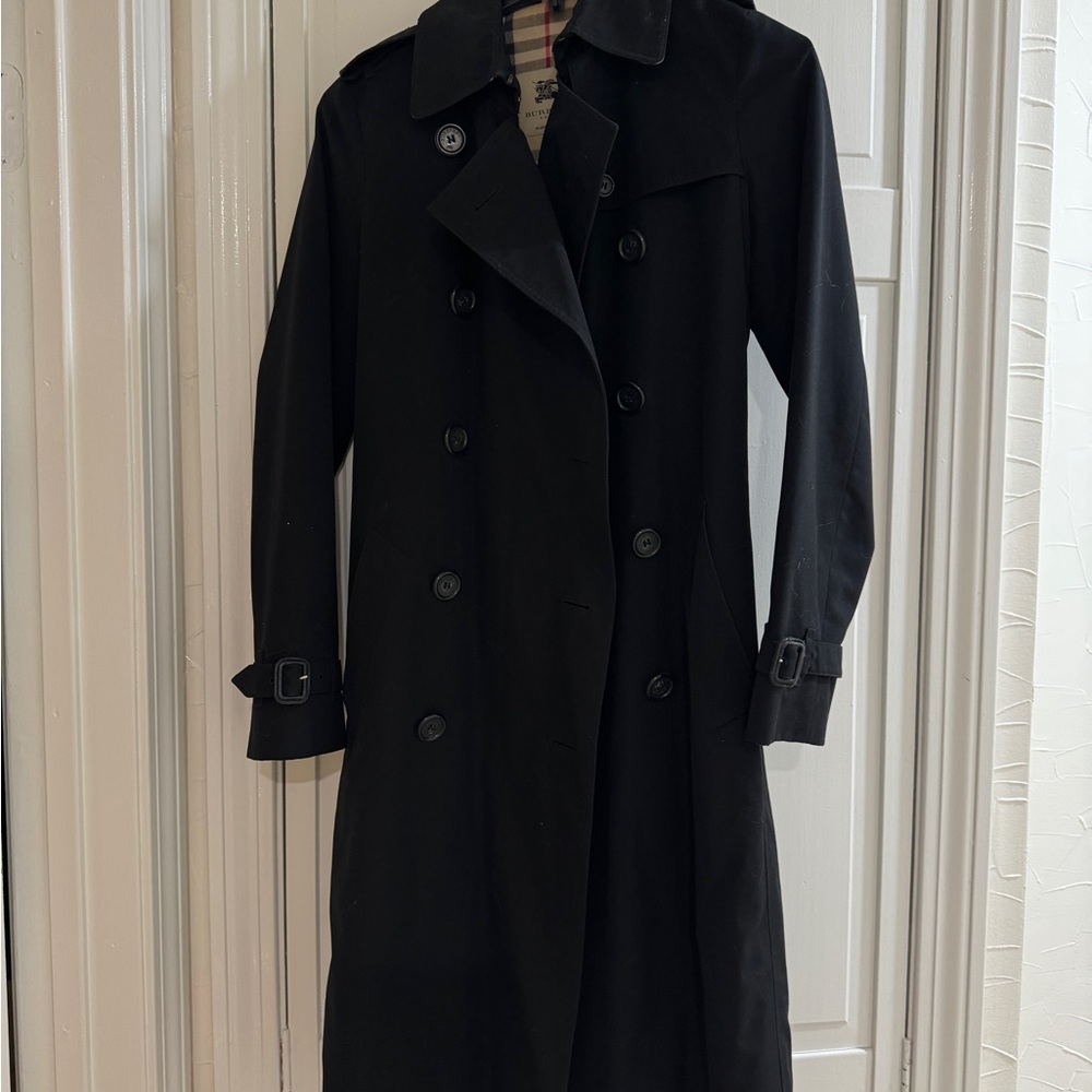 Burberry trench coat S